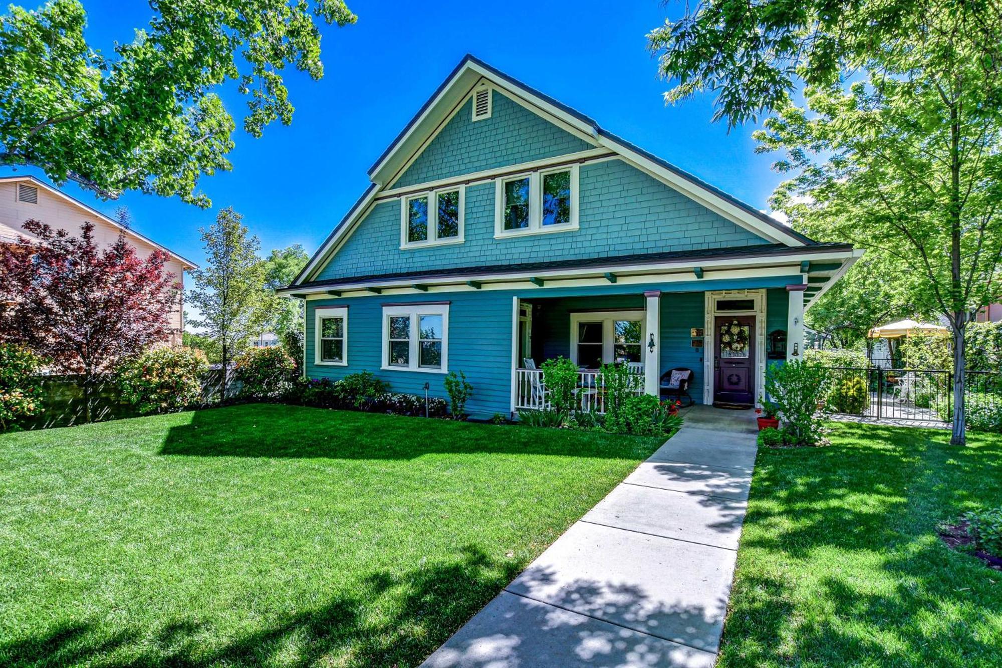 Historic With Yard, Walk To Downtown! Prescott